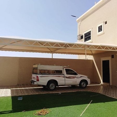 حداد مظلات متخصص في مظلات السيارات والمسابح في ابها الخميس